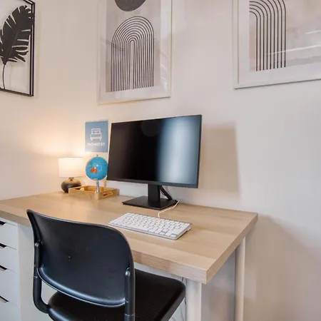 Stillvolle Bei Koeln / Bonn Flughafen Apartment *