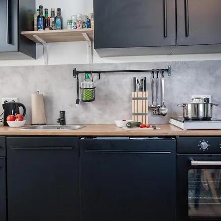 Stillvolle Bei Koeln / Bonn Flughafen