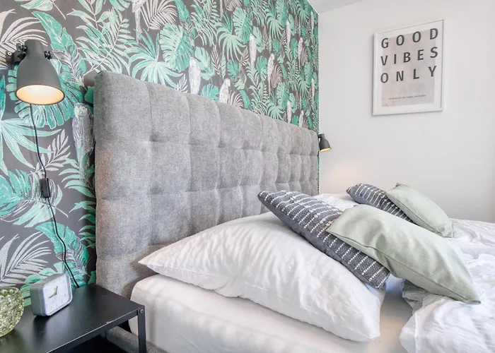 Stillvolle Bei Koeln / Bonn Flughafen דירה *